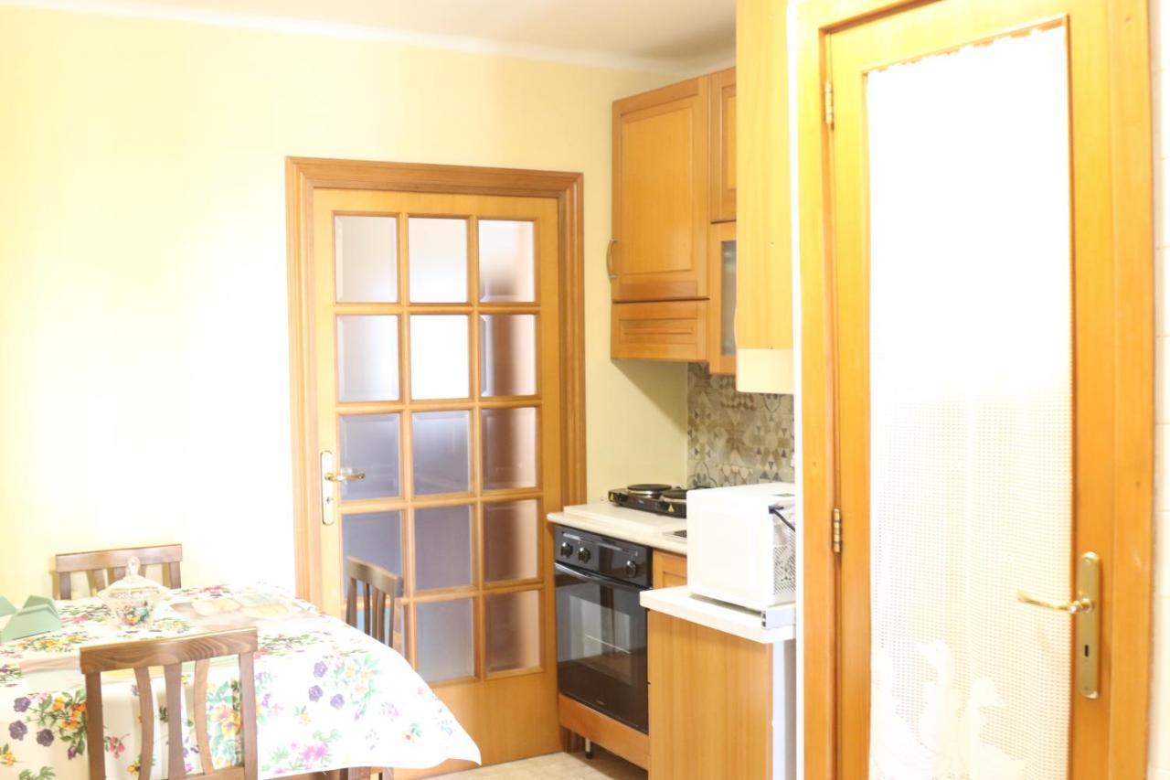 Holiday House Nel Cuore Di Bari Exterior photo