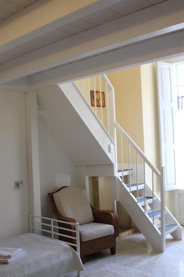 Holiday House Nel Cuore Di Bari Exterior photo