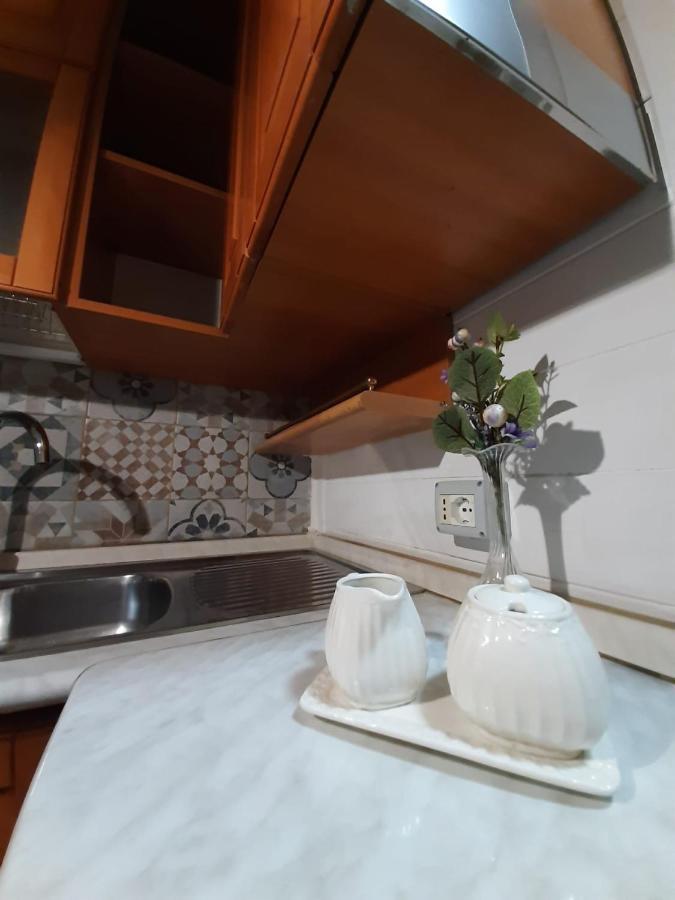 Holiday House Nel Cuore Di Bari Exterior photo
